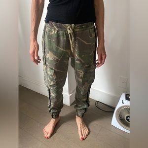 Pam and Gela size petite army pants